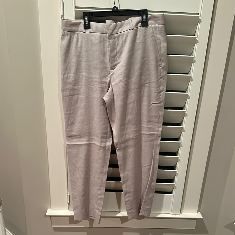 Banana Republic Women’s Avery Linen Lt Gray  pants NWT, Sz 10R
